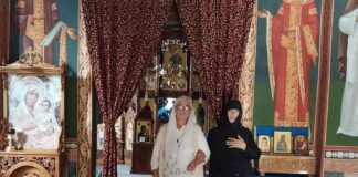 Fericirea, bucuria și împlinirea pe care o caută fiecare în adâncul inimii lui, o vom găsi doar în Dumnezeu! Mănăstirea «Dealul Mare», Gorj, unde maicile sunt părinți pentru mai mulți copii, iar unii nu știu să primească o mângâiere!