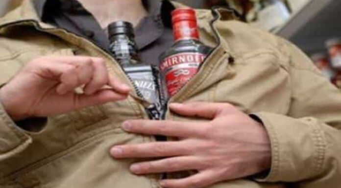 Dosar penal pentru furt de whiskey