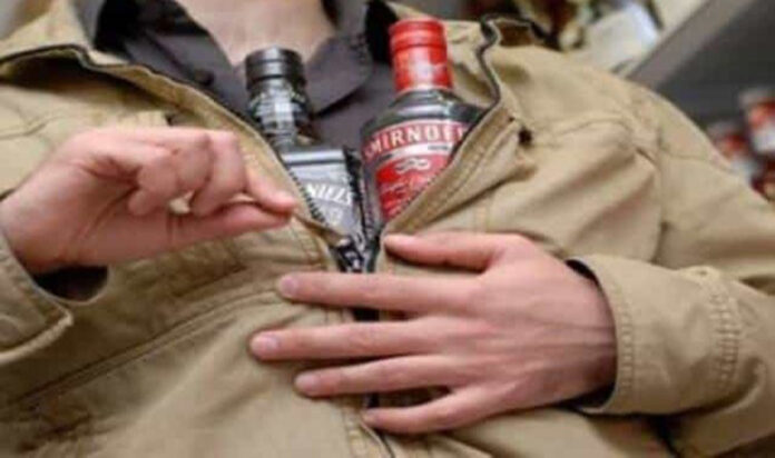 Dosar penal pentru furt de whiskey