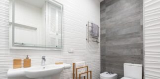 Un bideu într-o baie mică – cum să planifici spațiul? – Articol sponsorizat