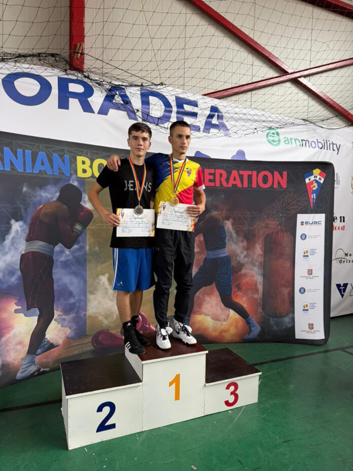 Trei medalii la box pentru juniorii gorjeni