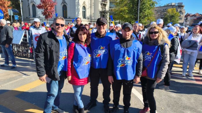 Salariați din Gorj, la mitingul anti-austeritate din Capitală