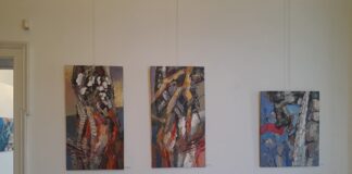 Expoziția ,,Omagiu lui Brâncuși”, vernisată la București, în prezența actorului Horațiu Mălăele