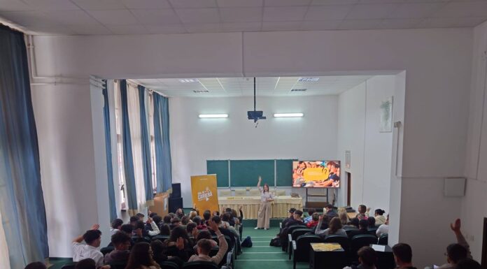 „Ora de carieră”, la un liceu din Gorj