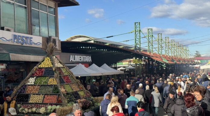 Ziua Recoltei a umplut piețele din Târgu Jiu