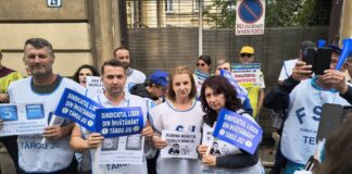 Profesorii, păcăliți din nou! Banii câștigați în instanță, amânați pentru 2026. „Erau deja în conturi”