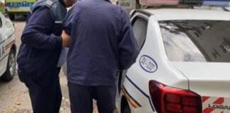 Septuagenar reținut după ce i-a furat banii soției