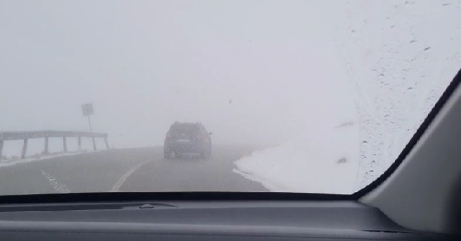 Vremea închide încă un sector din Transalpina