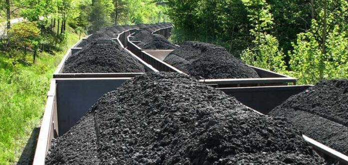 Transportul cărbunelui CE Oltenia, în prim-plan: trei giganți feroviari se bat pe un contract de peste 33 milioane de lei