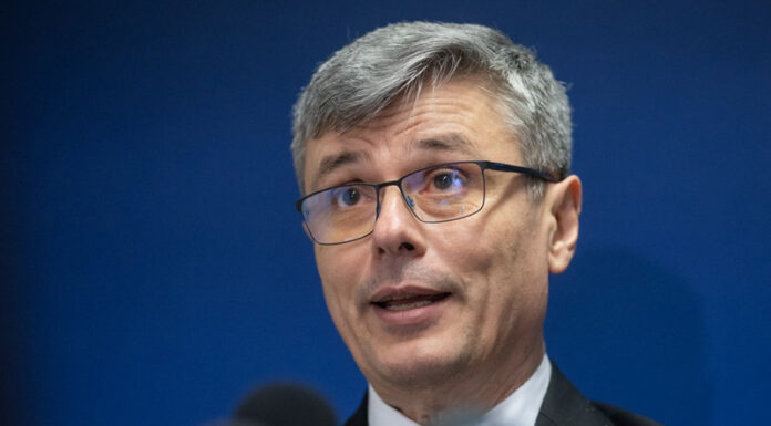 Comisia Europeană decide dacă vor fi păstrate termocentralele CEO. Virgil Popescu se opune oricăror încercări de menținere a capacităților de energie pe cărbune