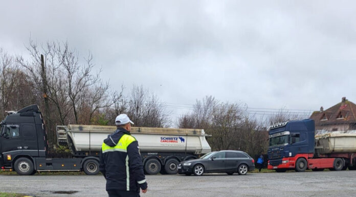 Transportatorii de persoane și mărfuri, controlați de polițiști
