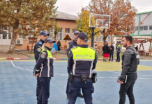 VIDEO: Acțiune amplă desfășurată de polițiști, în centrul orașului