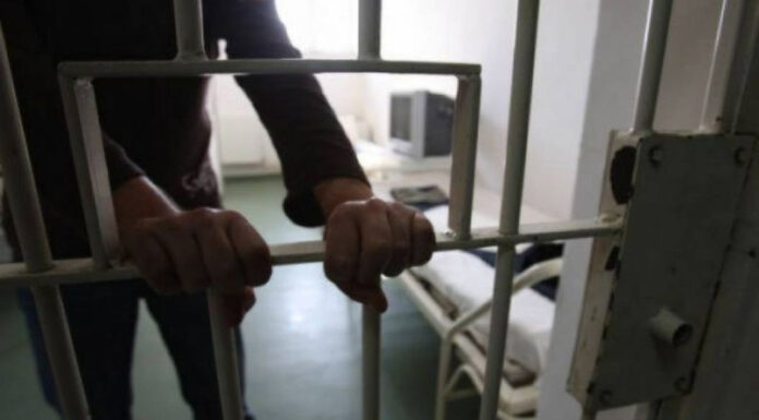 A ajuns în arest, după ce a petrecut o noapte în casa fostei iubite