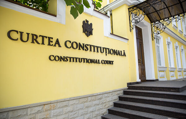 CCR decide ce se va întâmpla cu plata pensiilor private