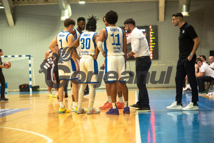 Echipa de baschet caută primul succes în Bănie