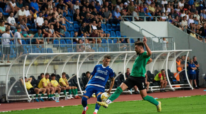 Liga 3, Etapa 13 / Poate CSM să întrerupă seria impresionantă a vâlcenilor?