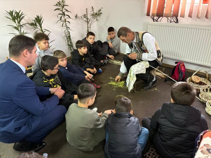 Participare numeroasă la evenimentul GorjFest Copii de la Țicleni