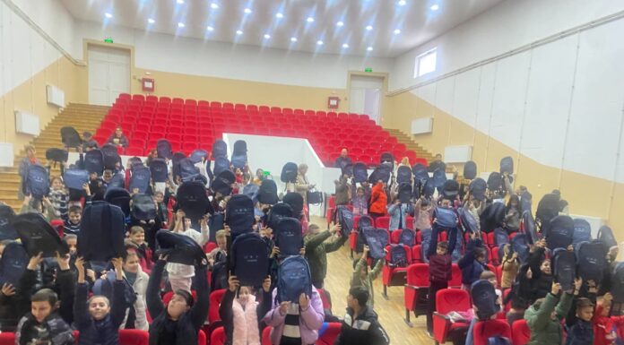 Activități de educație ecologică pentru elevii din Țicleni și Târgu Cărbunești