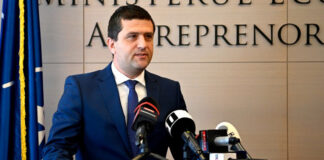 Corupția din CEO, cartoful fierbinte din poala politicienilor