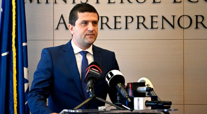 Corupția din CEO, cartoful fierbinte din poala politicienilor