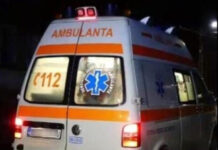 Pieton care mergea pe carosabil, lovit de o mașină condusă de un bărbat de 76 de ani