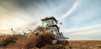 Agricultura pe înțelesul tuturor – Faceți-vă un mare bine, arați terenul toamna (1)