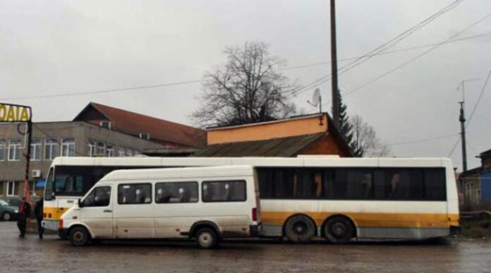 Peste jumătate de milion de lei pentru transportul angajaților CE Oltenia