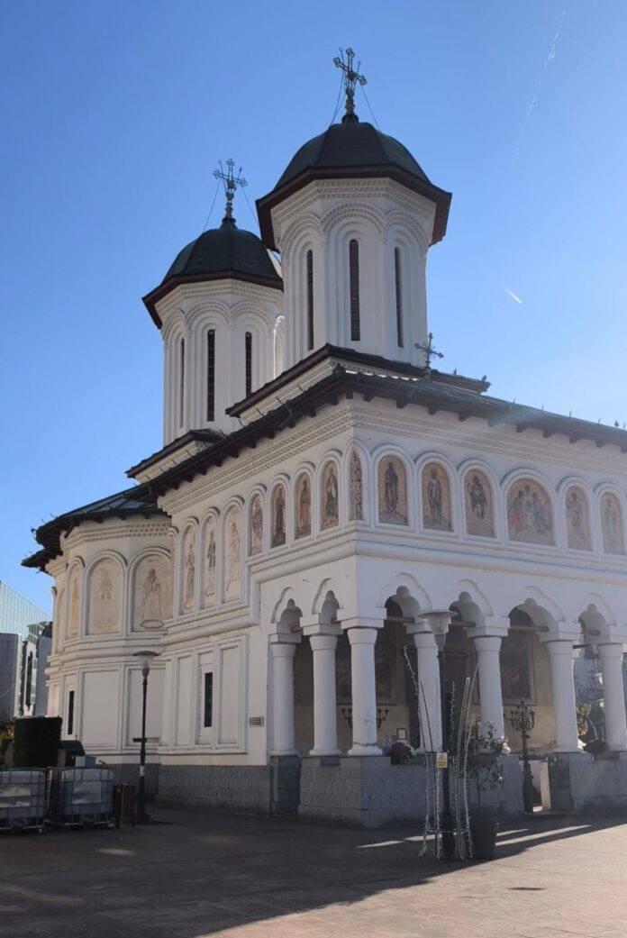 Fonduri europene pentru două biserici din Târgu Jiu