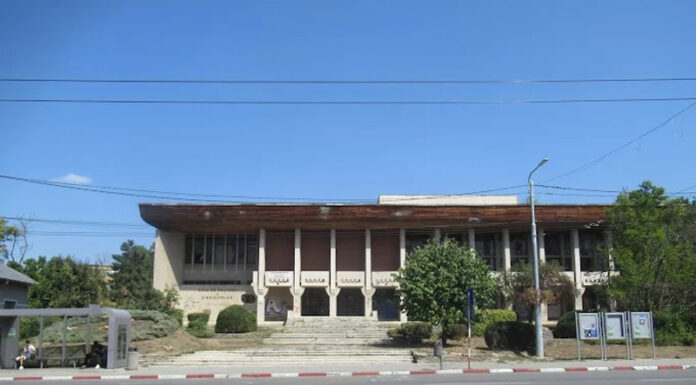 Dosarul Casa de Cultură! 7 ani și jumătate, pierduți prin instanțe! Cine are interesul ca imobilul emblematic al Târgu Jiului să rămână o ruină!?