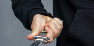 13 ani de închisoare pentru bărbatul care și-a înjunghiat copilul