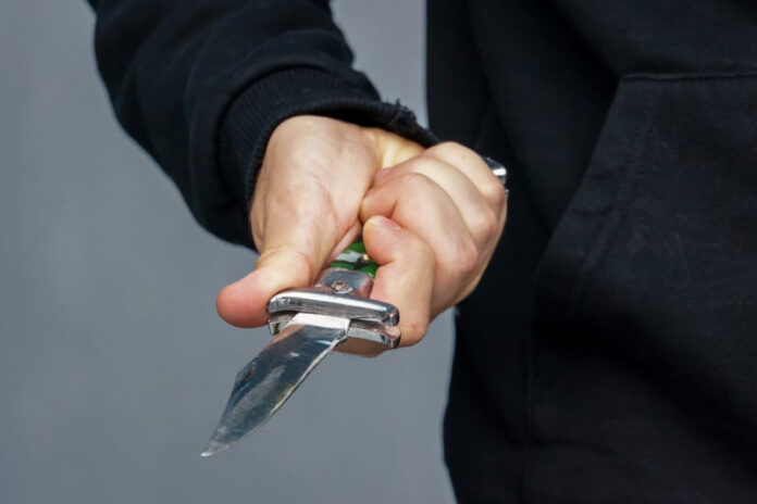 13 ani de închisoare pentru bărbatul care și-a înjunghiat copilul