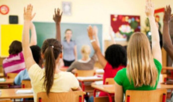 Educație electorală și juridică pentru elevi