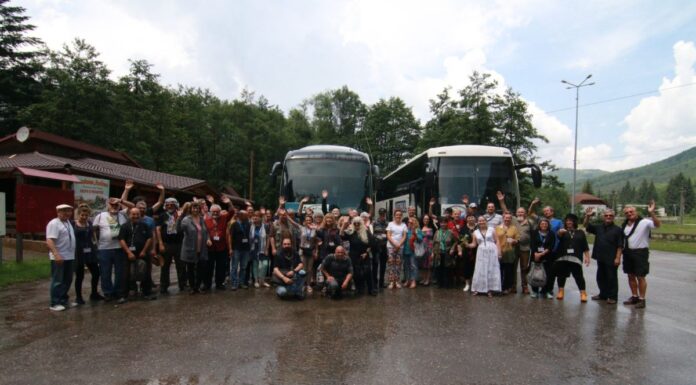 Târgu Jiu: 25 de fotografi din țară și străinătate expun la GorjFest