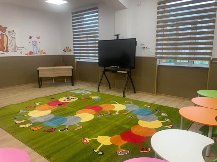 Grădiniță modernă cu program prelungit la Bâlteni