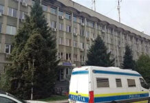 Doi bărbați din Târgu-Jiu, reținuți după ce au intrat în curtea vecinului și l-au amenințat