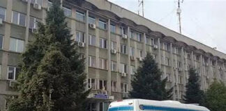 Doi bărbați din Târgu-Jiu, reținuți după ce au intrat în curtea vecinului și l-au amenințat