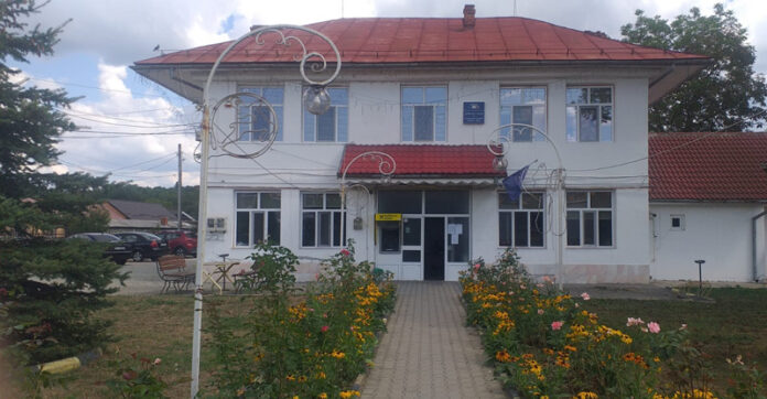 Întârzieri la plata indemnizațiilor de handicap la Bâlteni. Ce spune primarul