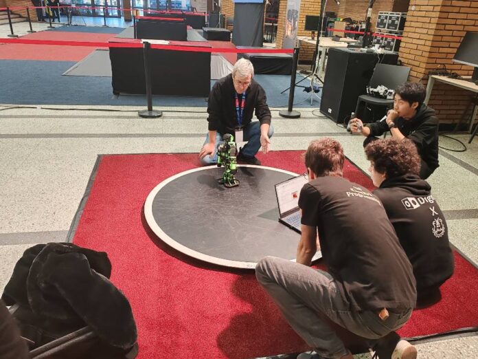 Zeci de elevi din Novaci, la Robofest 2025