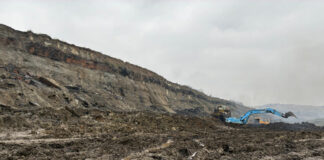 VIDEO: Încă o alunecare de teren într-o carieră a CE Oltenia! Termocentralele duduie