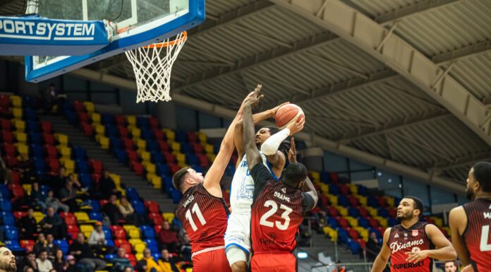 Nu dezarmați! CSM a arătat bine cu Dinamo, dar un singur punct a făcut diferența