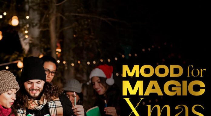 Concert de colinde la mallul din Târgu Jiu