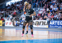 Gilda Simao a semnat cu Gloria Bistrița