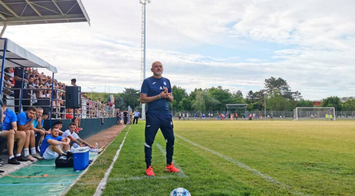 Un fost antrenor de la Pandurii se va bate la promovarea în Liga 2