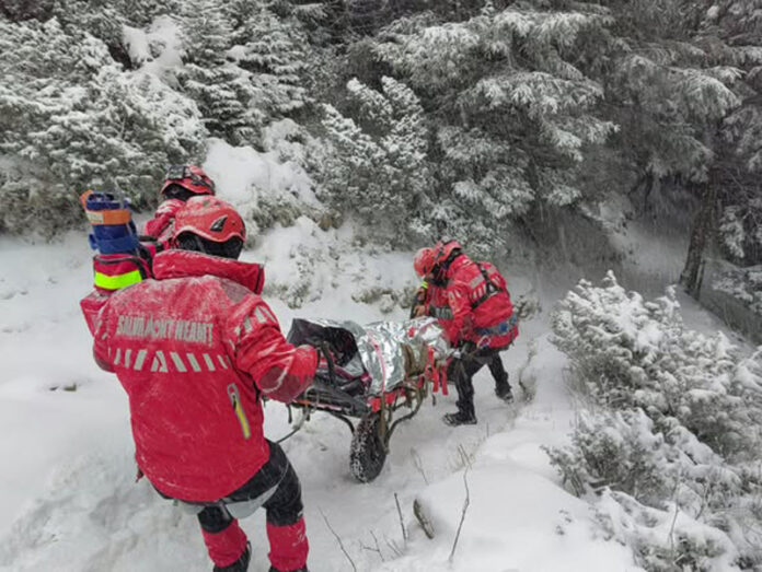 Zeci de turiști au avut nevoie de salvatorii montani