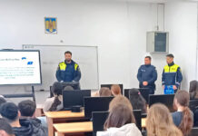 Poliția, în acțiune la Școala Gimnazială Crușeț