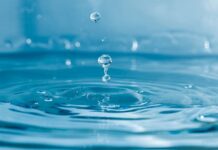 Alegerea apei potrivite în funcție de nevoile corpului. Cum te hidratezi corect?