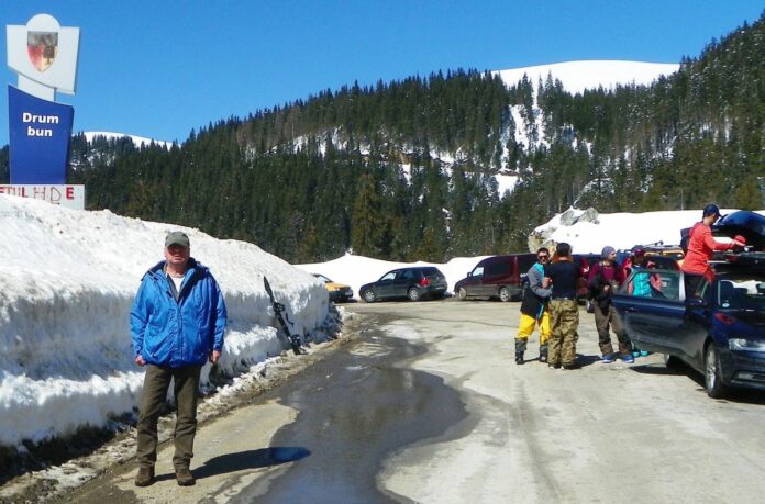 Atitudini hivernale, În aceste zile, când începe să se depună zăpada la munte, nu neglijați „PERICOLUL ALB”