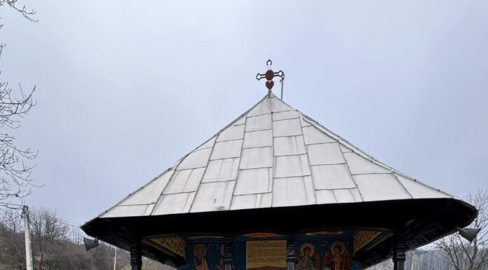 Negomir: Lăcașul de cult din Ursoaia a fost renovat