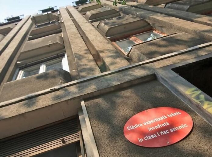 Guvernul accelerează intervențiile la clădirile periculoase