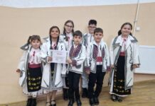 Festivalul „E vremea colindelor” aduce magia sărbătorilor la Târgu Cărbunești